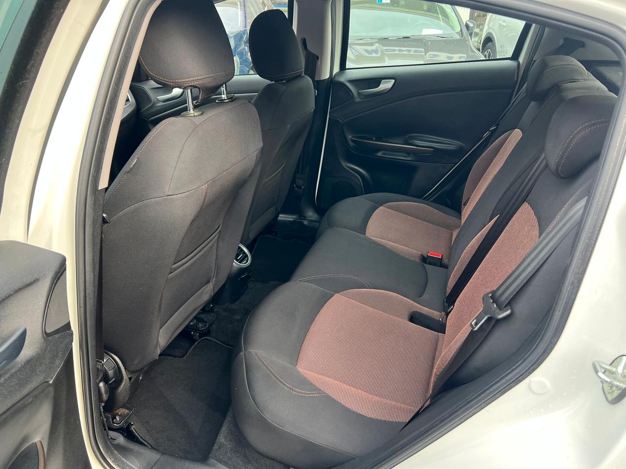 Alfa Romeo Giulietta 1.6 JTDm-2 105 CV Exclusive