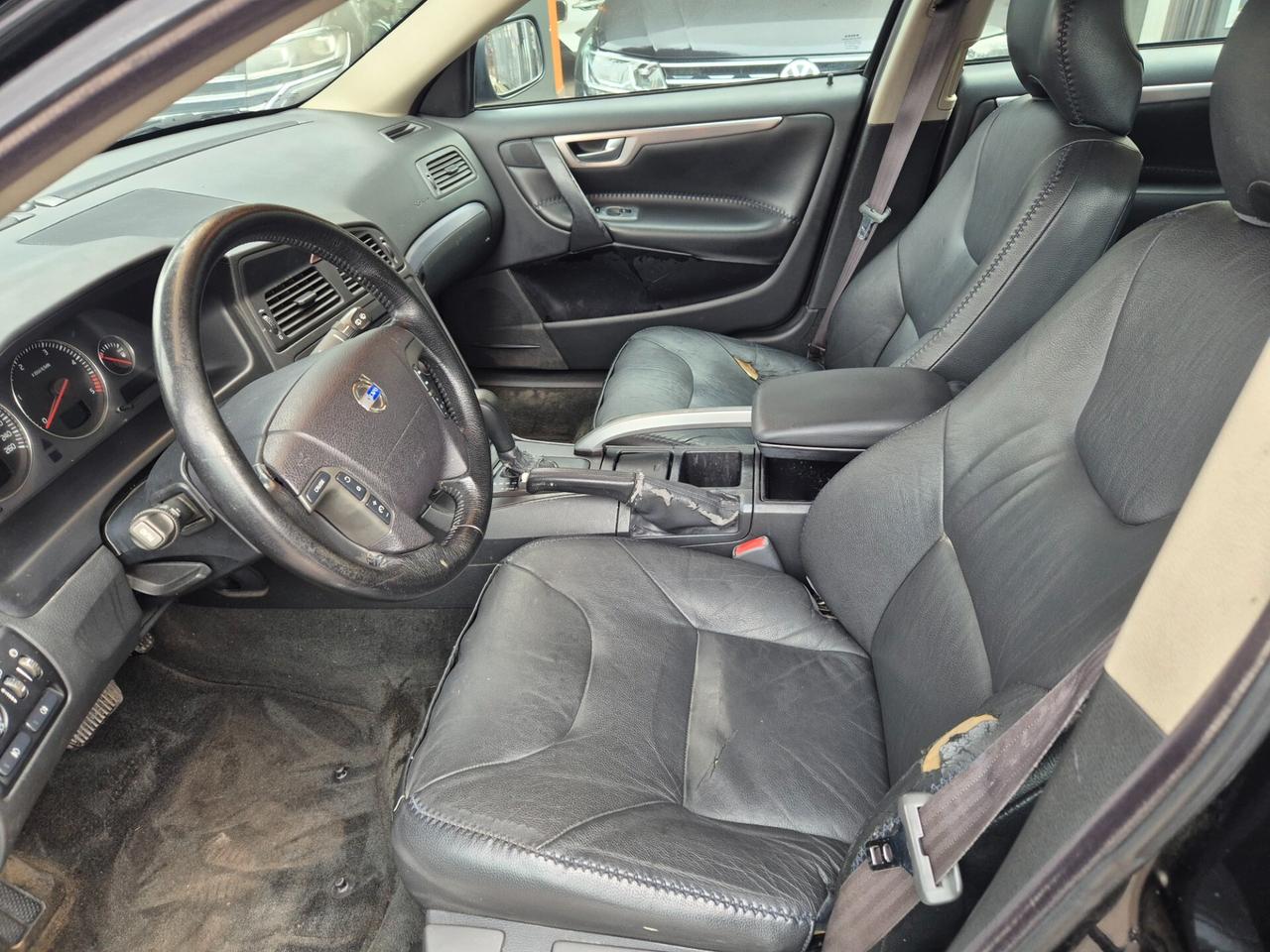 Volvo V70/XC70 V70 2.4 D5 20V cat aut. AWD