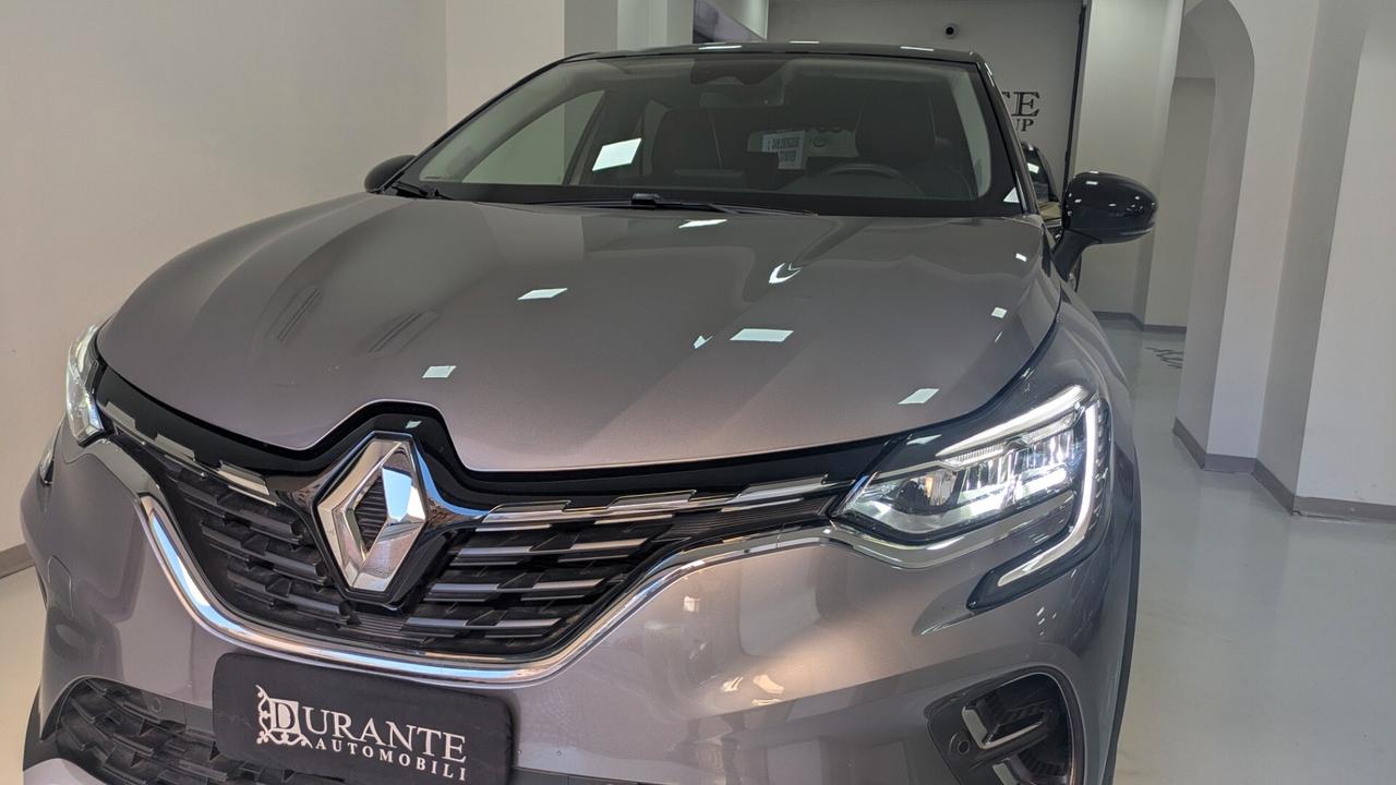 Renault Captur Full Hybrid E-Tech 145 CV Techno Fast Track