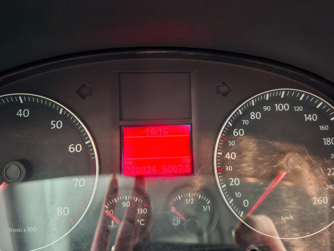 Volkswagen Touran 1.6 Conceptline