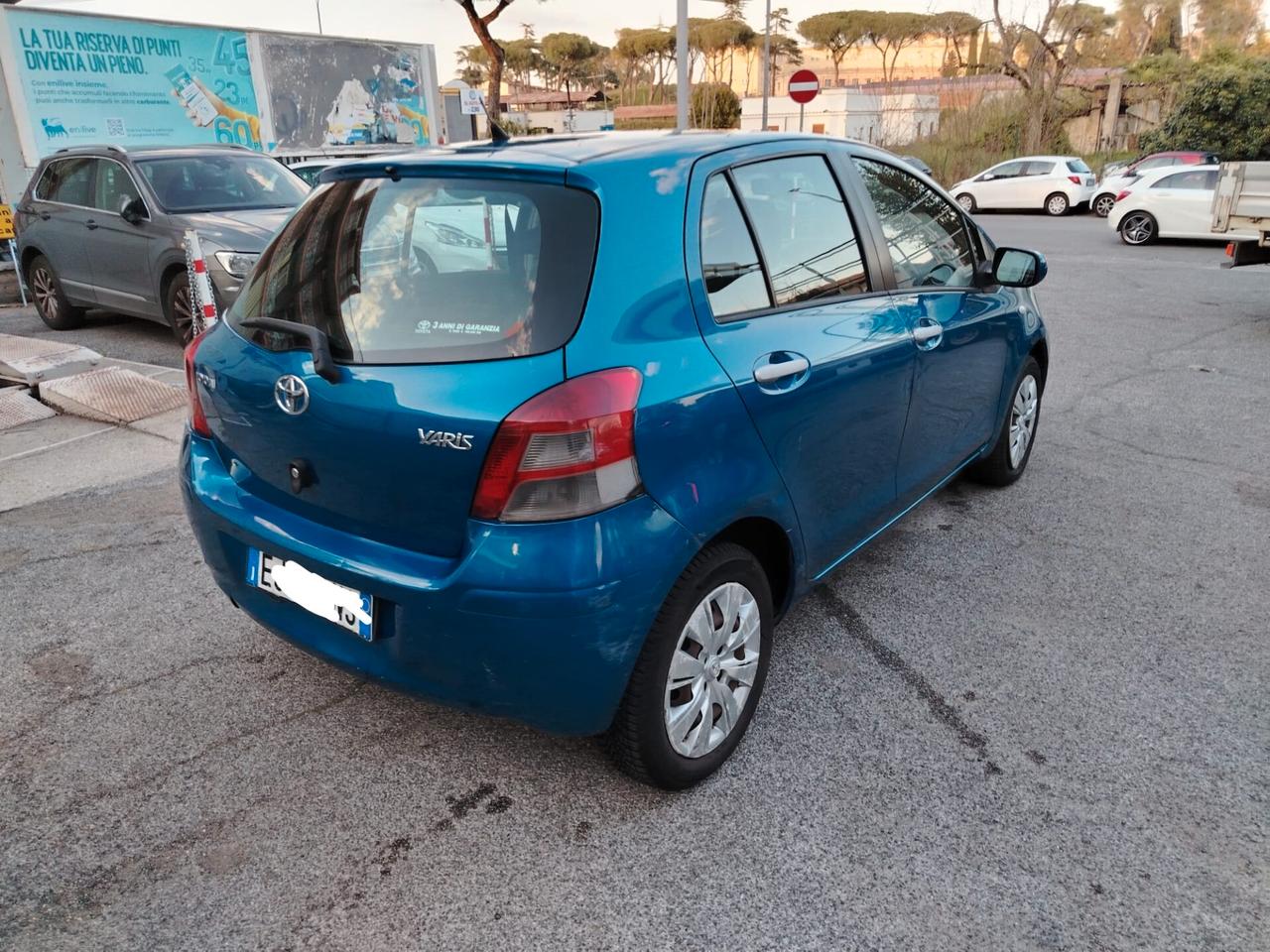 Toyota Yaris 1.0 5 porte Sol