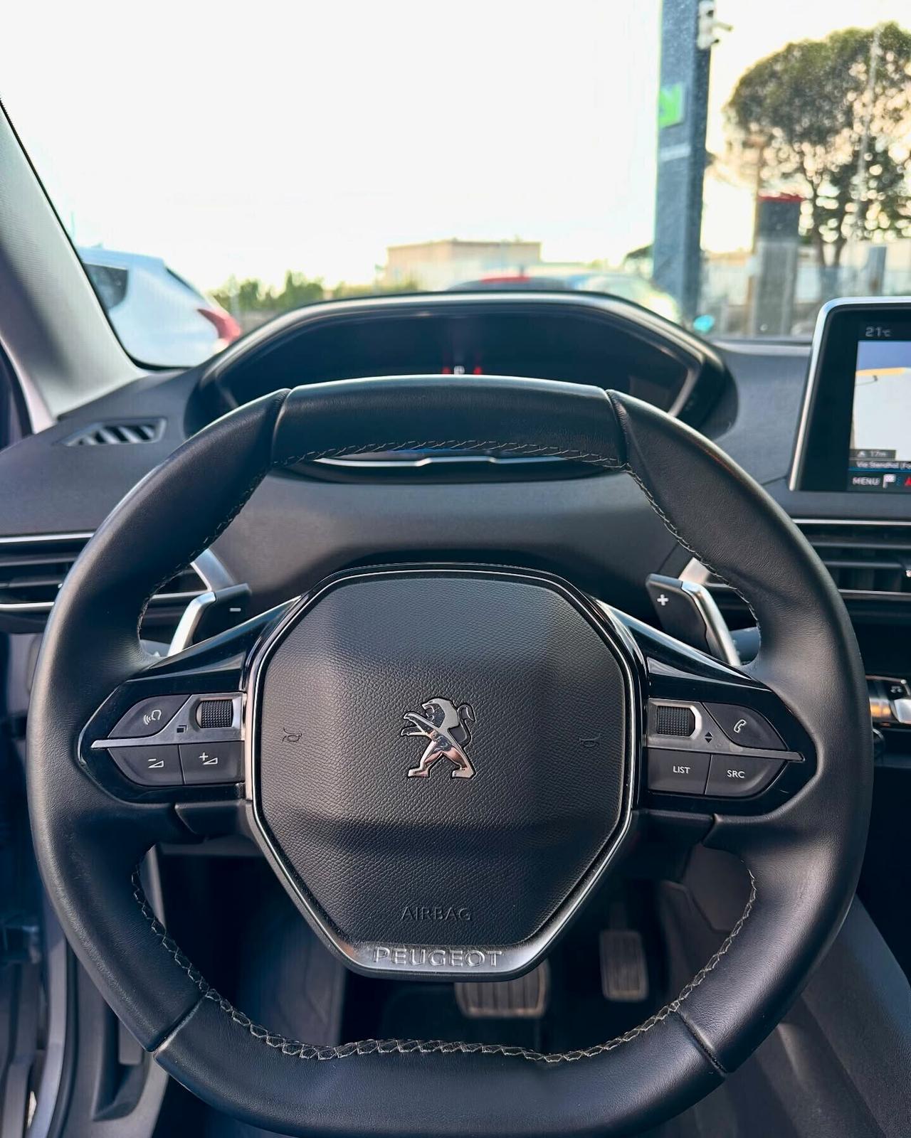 Peugeot 3008 BlueHDi 130 S&S Business