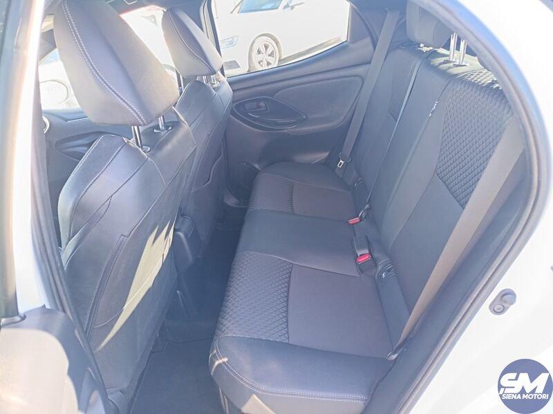 Toyota Yaris Hybrid Style MY21