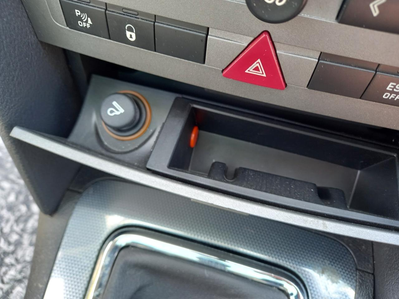 Peugeot 407 2.0 HDi Sport Pack Tecno SOLO 70000 KM!!!!!
