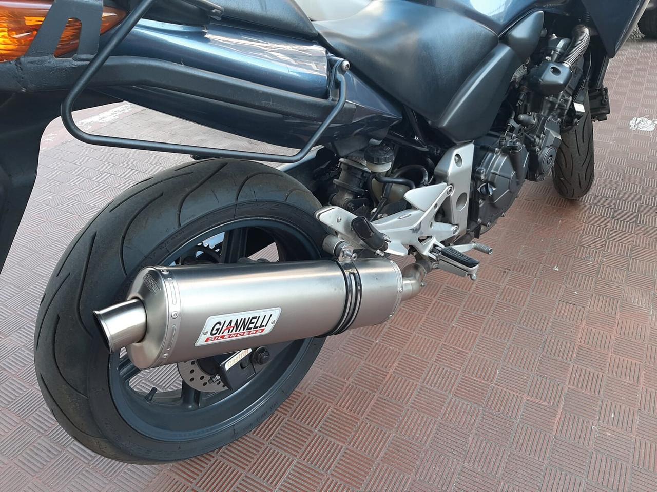 Honda CBF 600