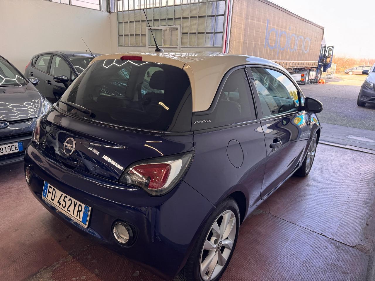 Opel Adam 1.2 70 CV km 98.000