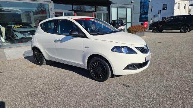 LANCIA Ypsilon 1.0 FireFly 5 porte S&S Hybrid Silver