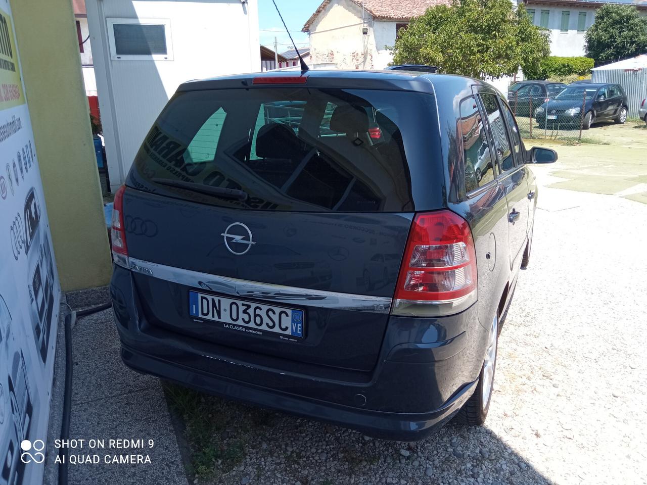 Opel Zafira 1.6 16V VVT Cosmo 116CV 7 POSTI