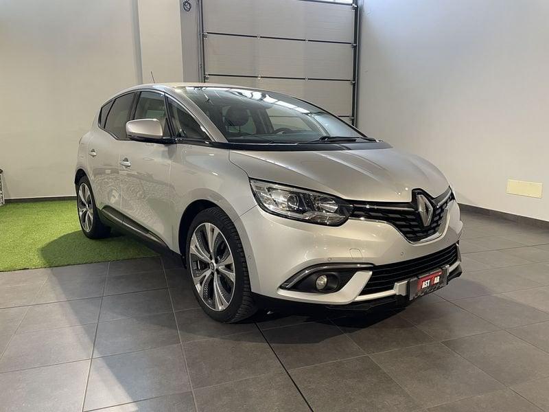Renault Scénic dCi 8V 110CV Energy Bose