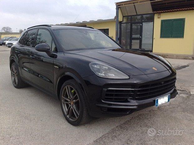 Porsche Cayenne 3.0 V6 E-Hybrid - 2018