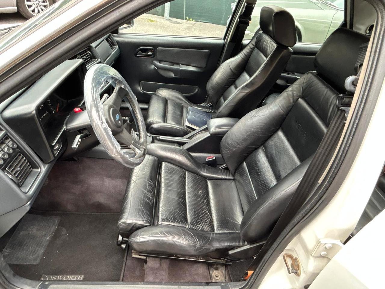 Ford Sierra 2.0i turbo 16V 4p. RS Cosworth Executive