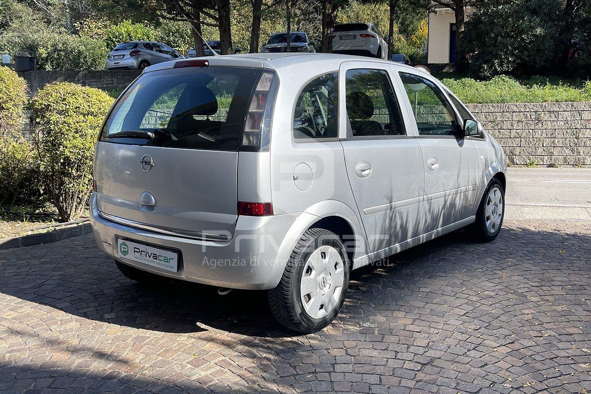 OPEL Meriva 1.4 16V Cosmo
