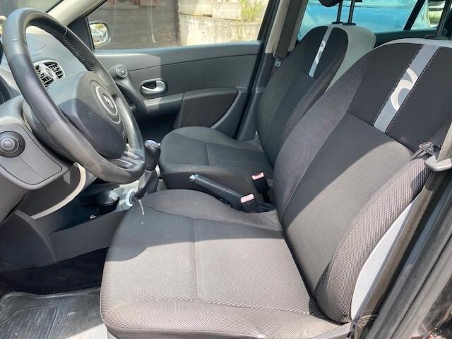 Renault Clio 1.2 16V 5 porte GPL