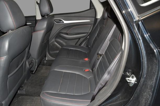 MG ZS - 1.5L 5MT LUXURY