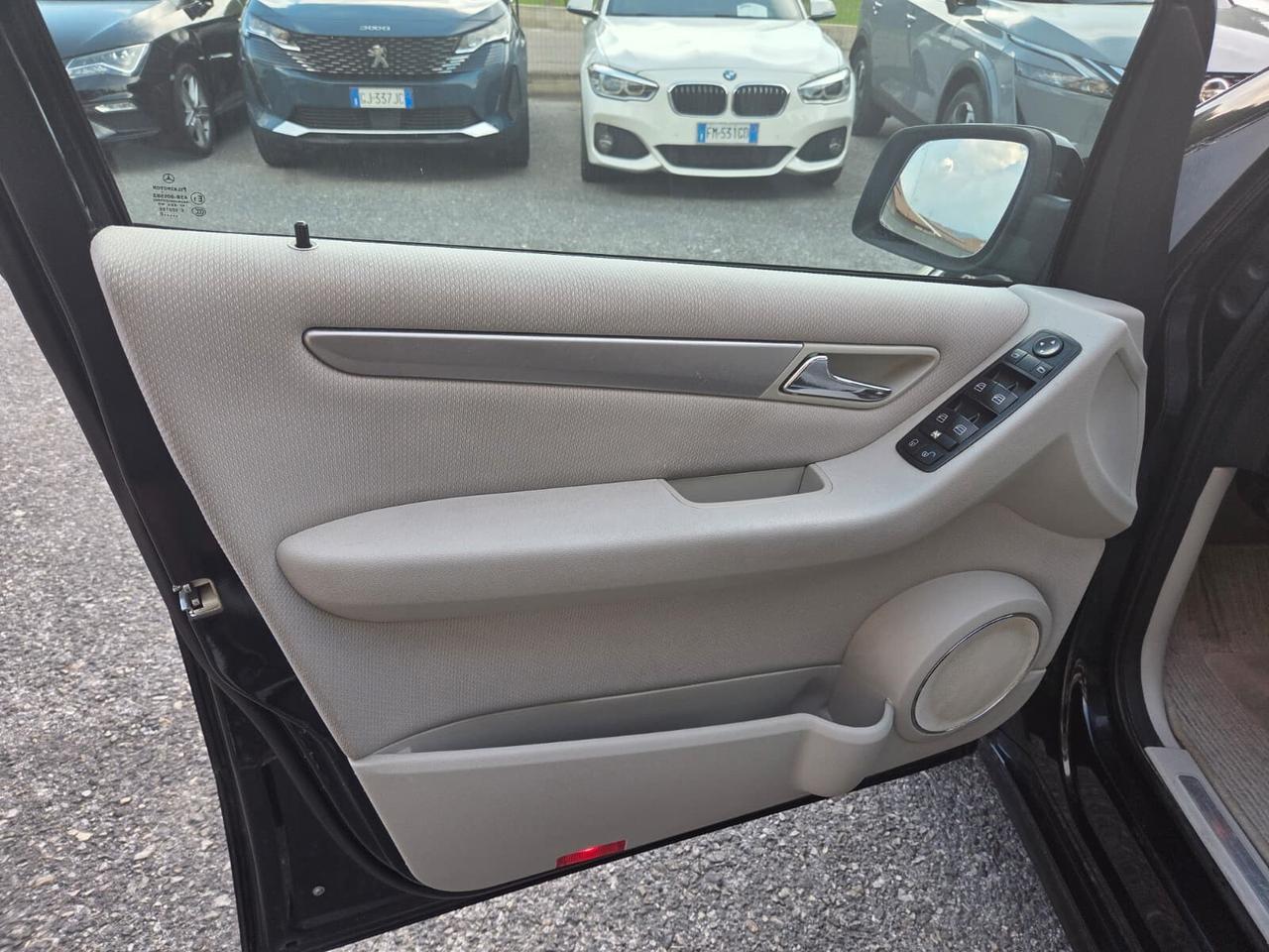 Mercedes-benz A 160 BlueEFFICIENCY Premium
