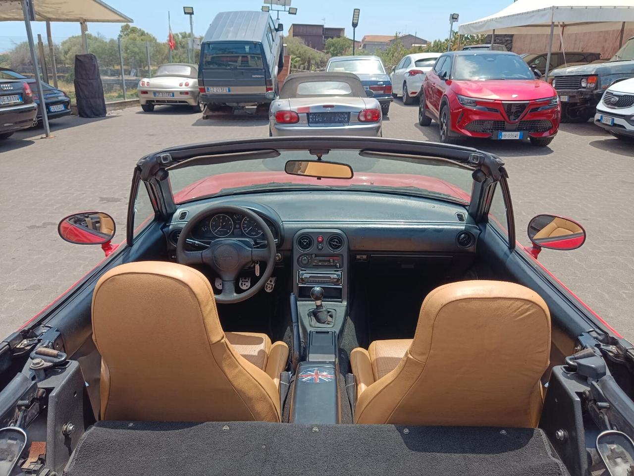 Mazda MX-5 1.6i 16V cat