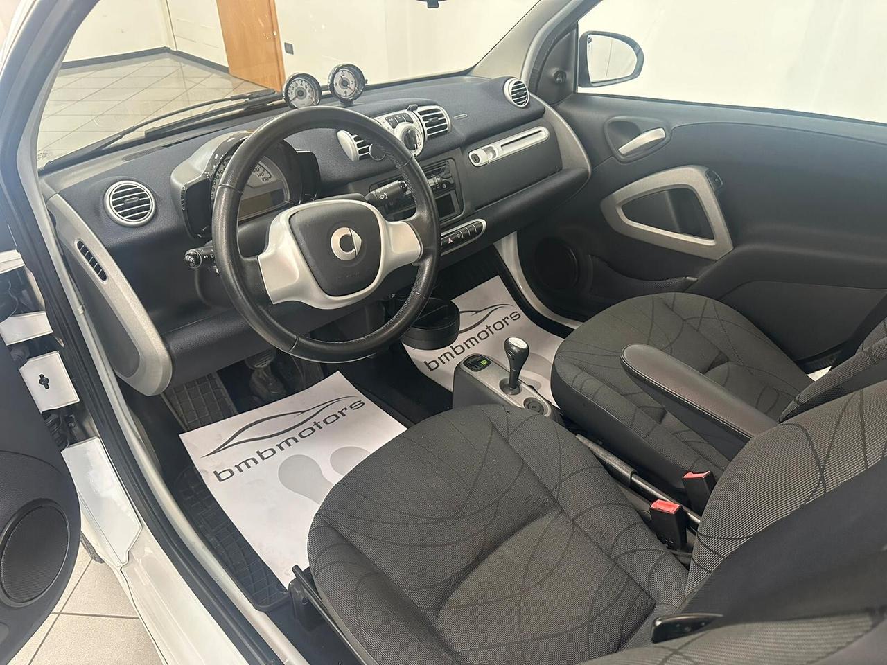 Smart ForTwo 1000 52 kW MHD coupé passion