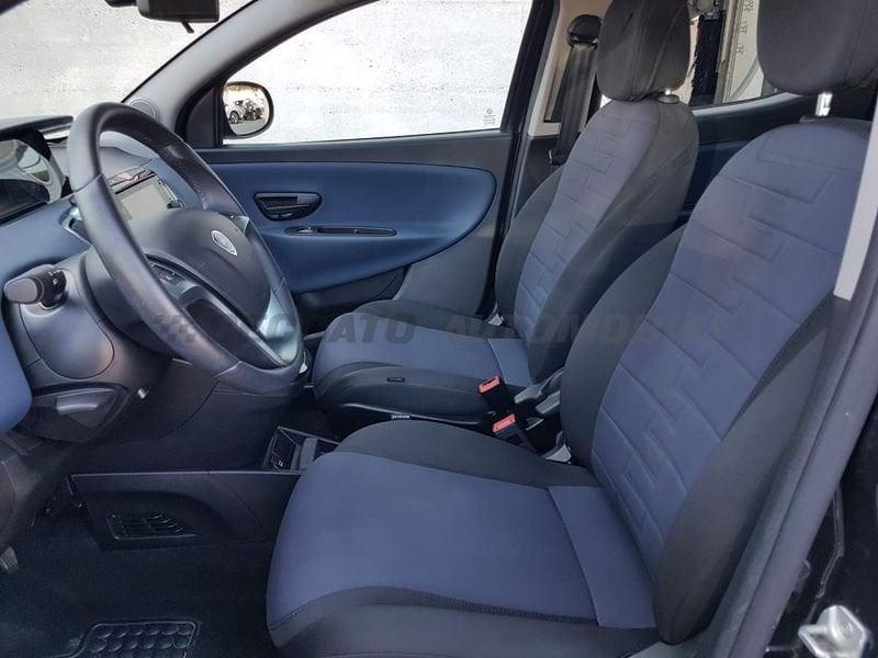 Lancia Ypsilon Ypsilon 1.0 firefly hybrid Platino s&s 70cv