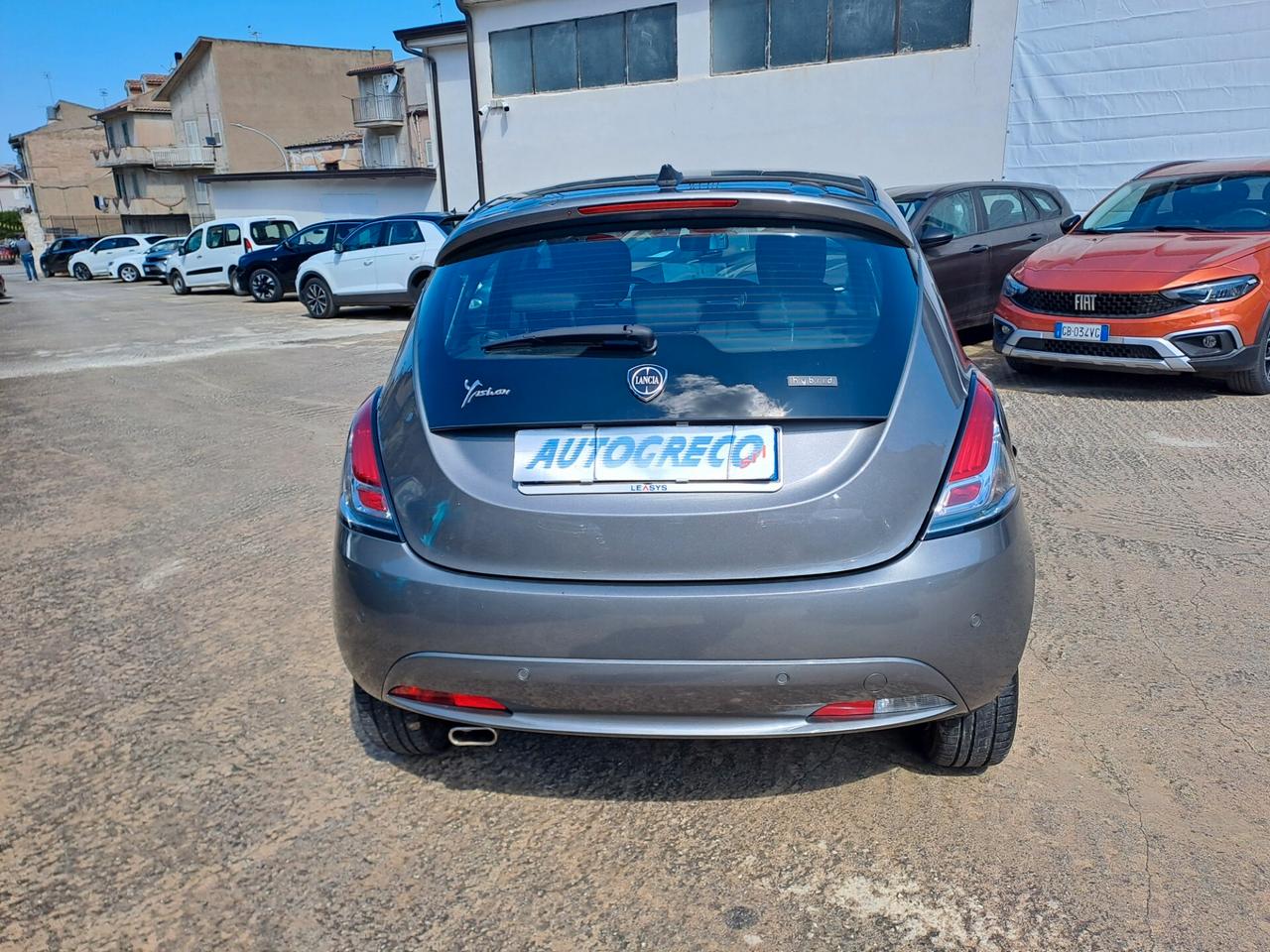 Lancia Ypsilon 1.0 FireFly 5 porte S&S Hybrid Gold
