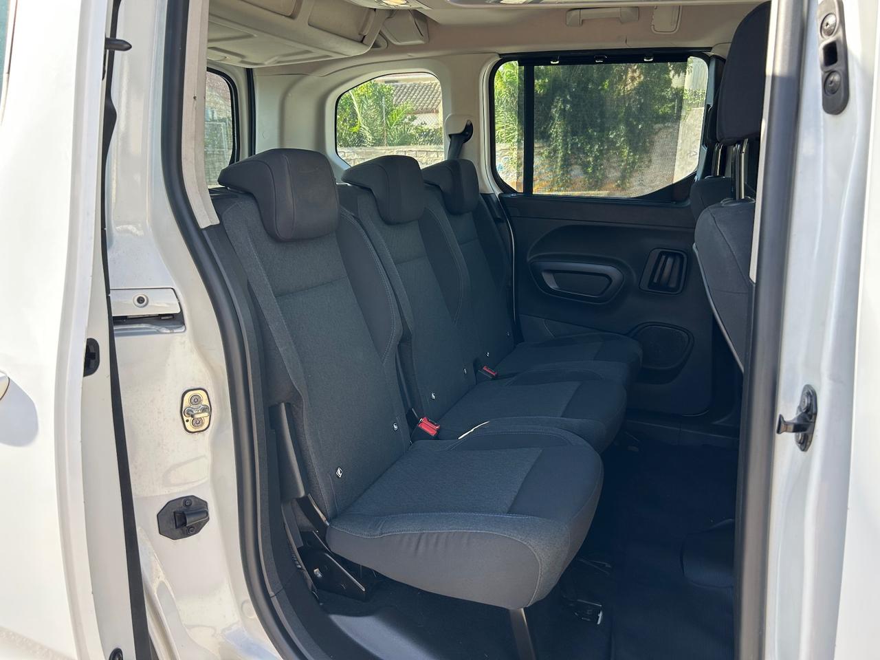 Peugeot Rifter BlueHDi 100 GT Line Standard