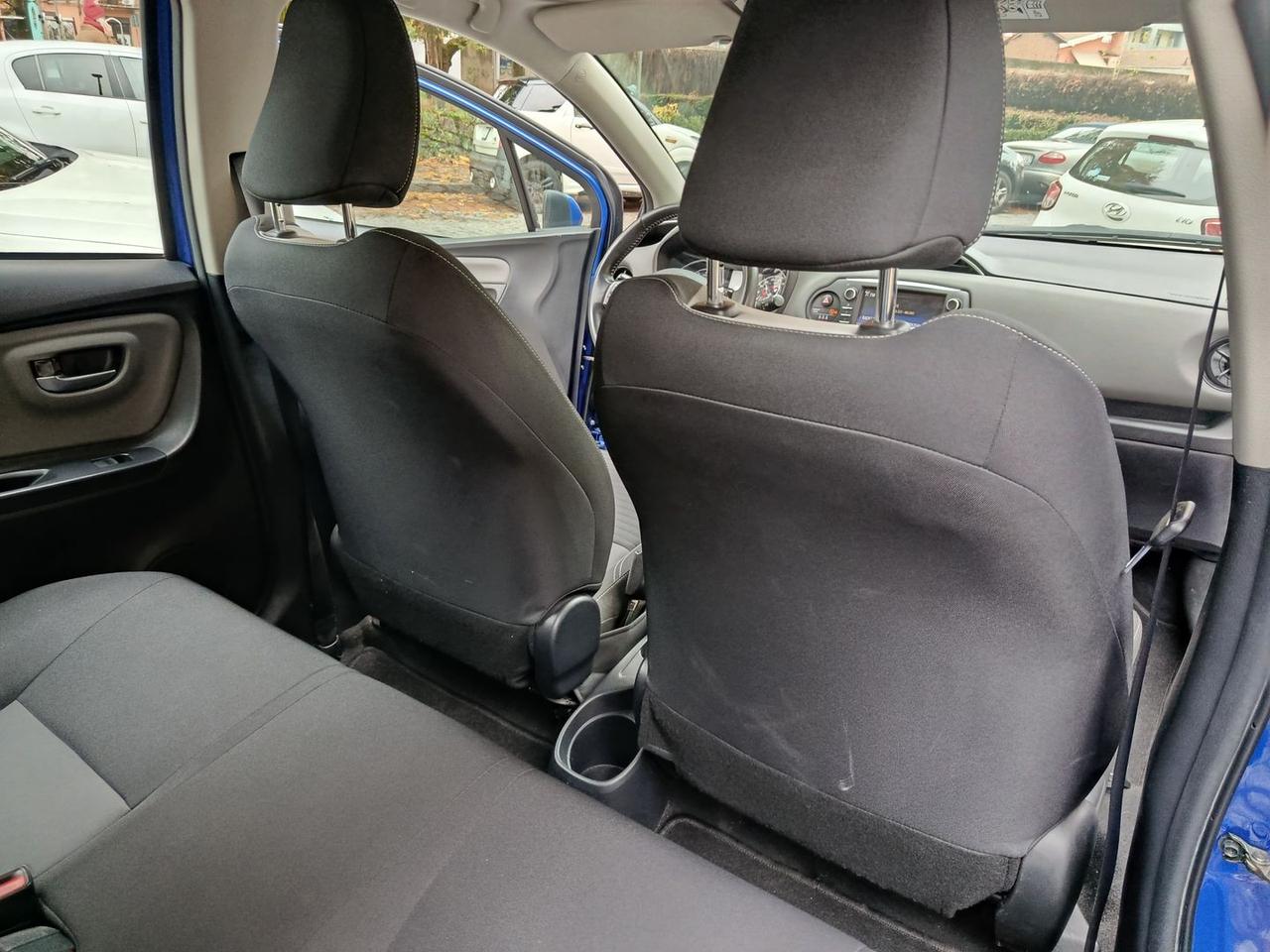 Toyota Yaris Active 1.0 VVT-i #7550