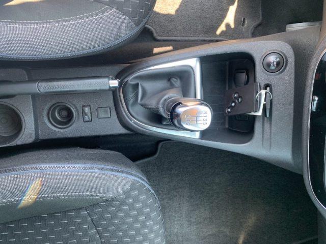 RENAULT Captur dCi 8V 110 CV Start&Stop Energy Initiale Paris
