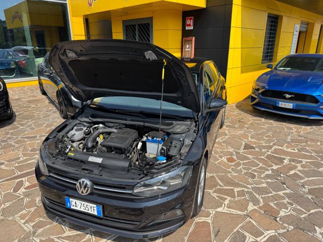 VOLKSWAGEN Polo DSG NEOPATENTATO SENSORI 360 APPLE ED ANDROID AUTO