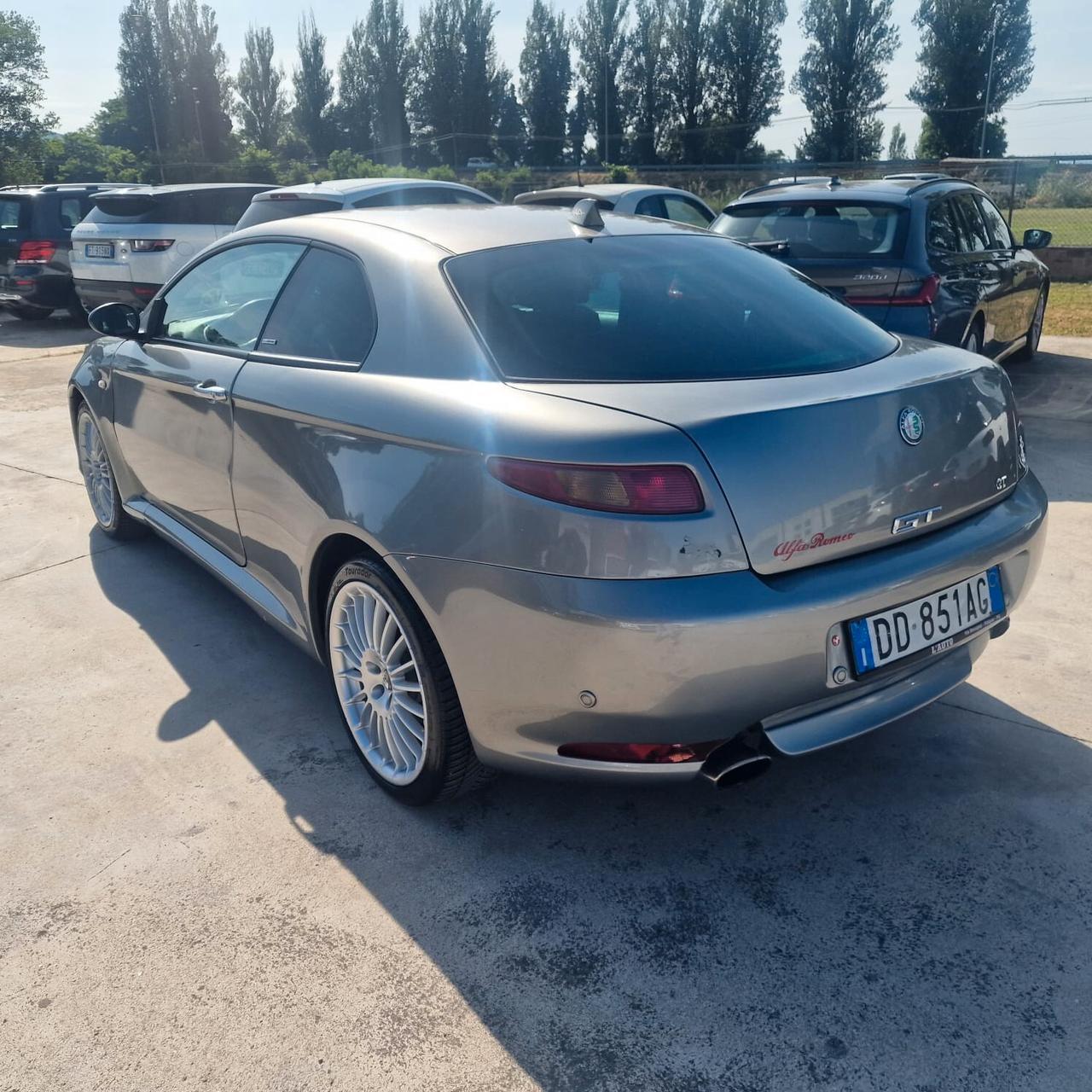 Alfa Romeo GT 1.9 JTDM 16V Progression