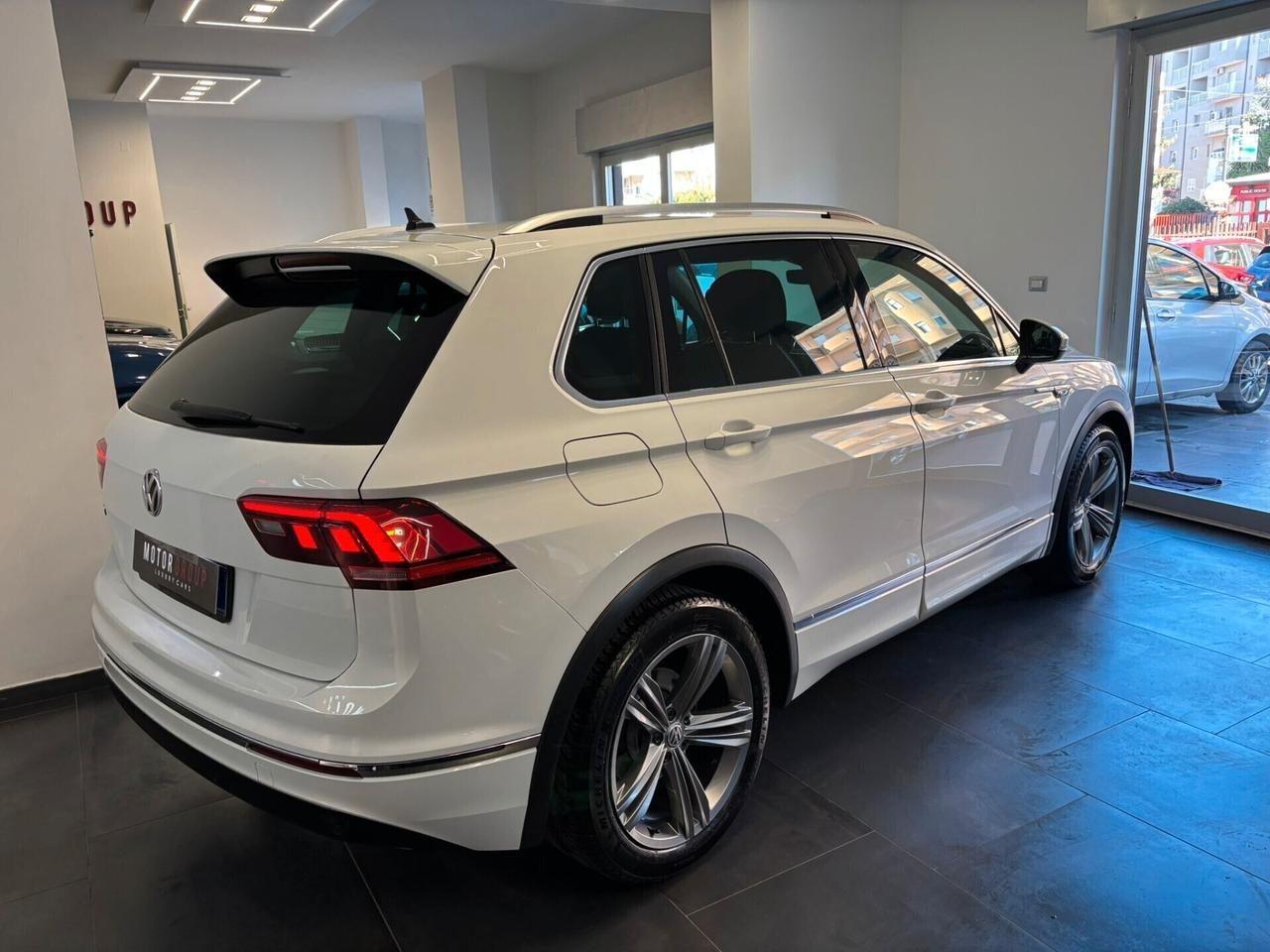 Volkswagen Tiguan 1.4 125cv R line