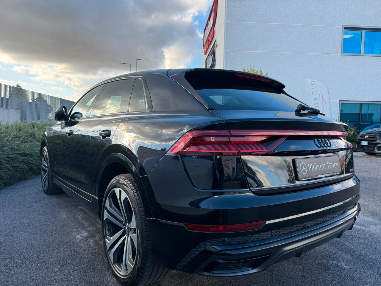 Audi Q8 50 TDI 286 CV quattro tiptronic Sport