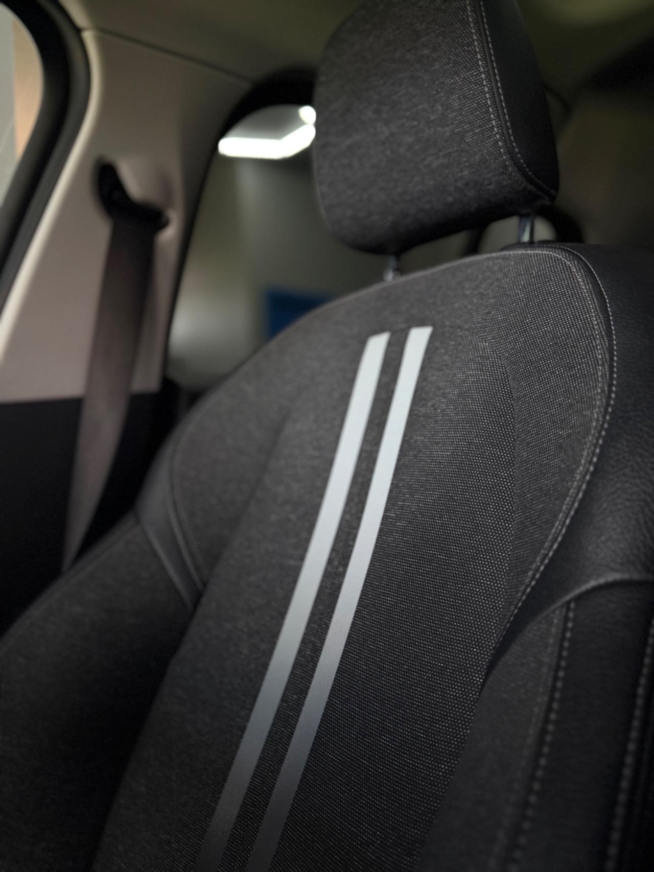 Bmw 118d 5p. Sport TETTO APRIBILE