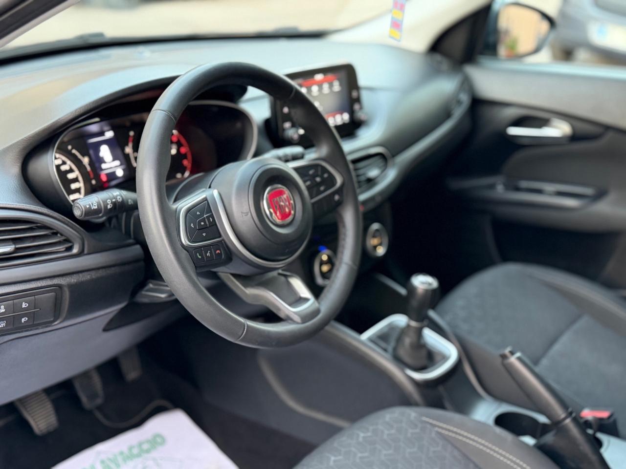 Fiat Tipo 1.3 Mjt S&S 5 porte Cross