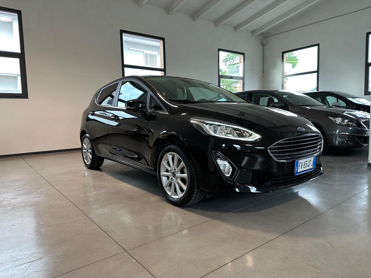 Ford Fiesta 1.5 EcoBlue 5 porte Vignale