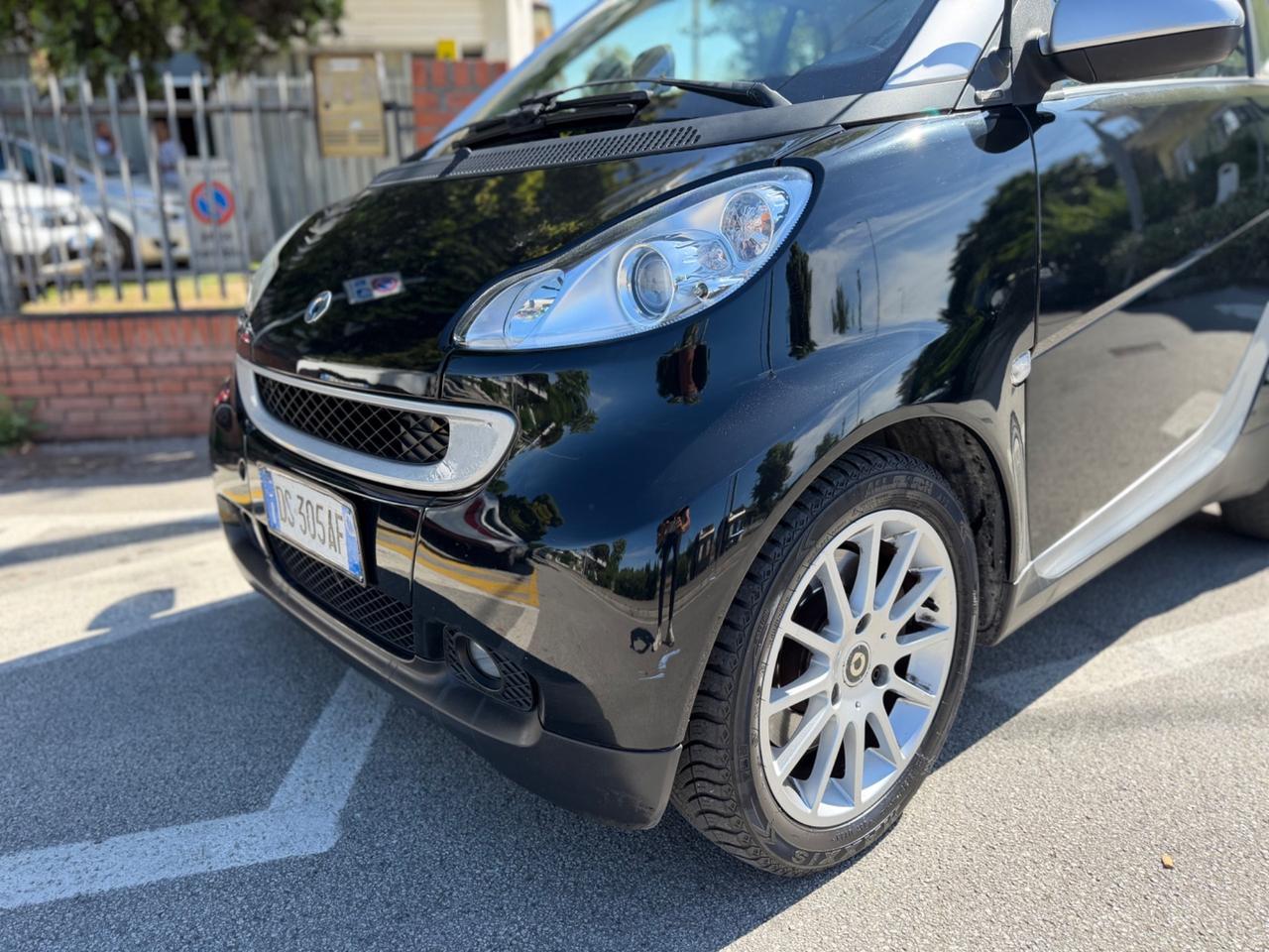 Smart ForTwo 1000 52 kW coupé passion