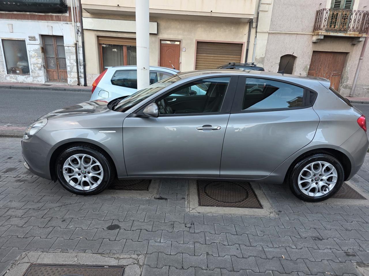 Alfa Romeo Giulietta 1.6 JTDm 120 CV Business