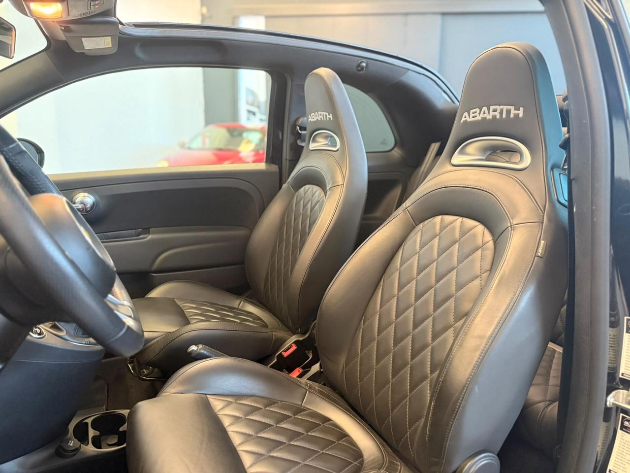 Abarth 595 C 1.4 Turbo T-Jet 165 CV