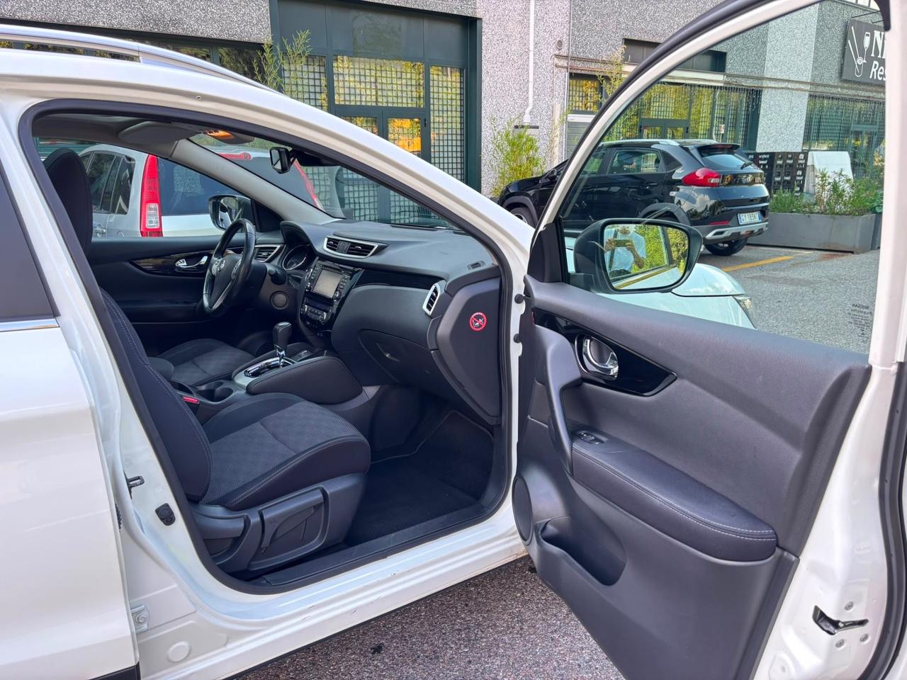Nissan Qashqai 1.2 DIG-T Tekna”AUTOMATICA”TETTO”