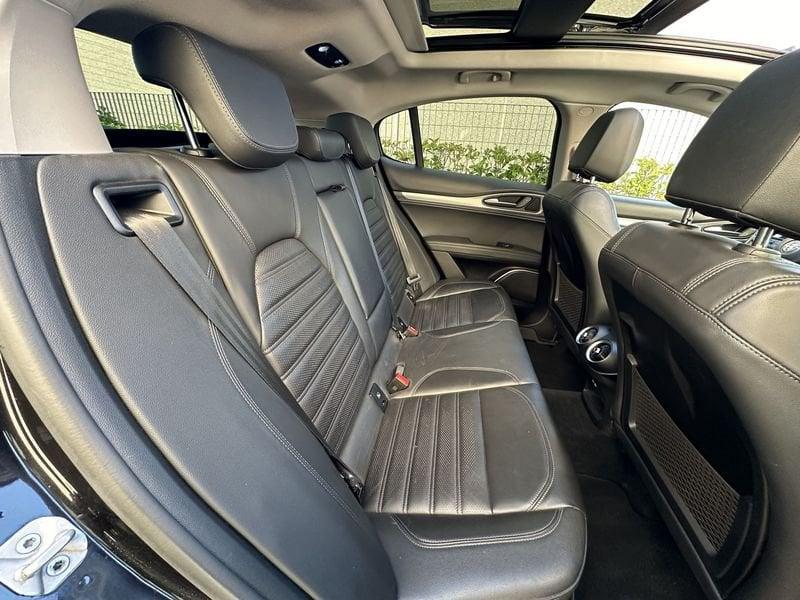 Alfa Romeo Stelvio 2.2 Turbo Diesel 210CV Veloce AT8 Q4