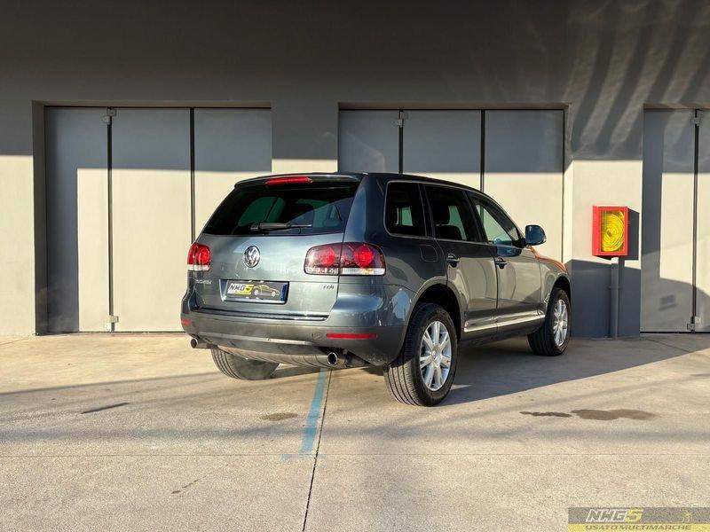 Volkswagen Touareg 2.5 R5 TDI DPF tiptronic Exclusive