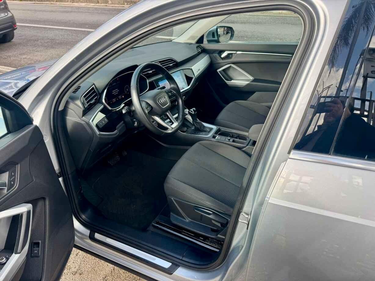 Audi Q3 35 2.0 TDI S tronic 150 CV