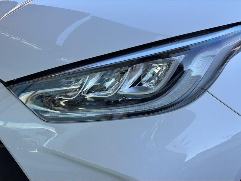 Toyota Yaris Hybrid Trend MY22