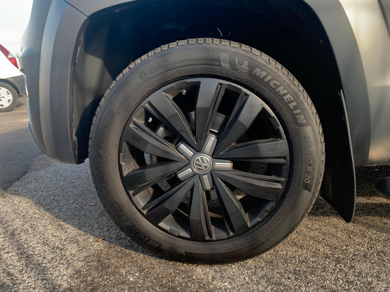 Volkswagen Amarok 3.0 V6 TDI 258CV 4MOT. BMT perm. aut. D.C. Aventura