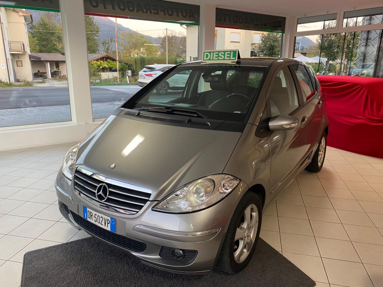 Mercedes A 160 Cdi x neo patentati