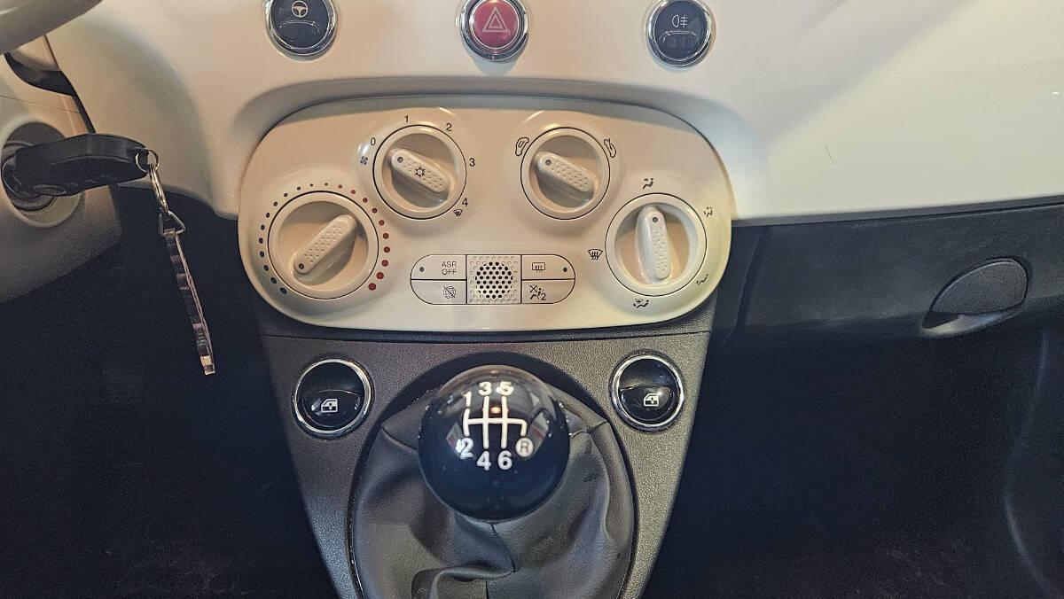 Fiat 500 1.0 hybrid 70cv