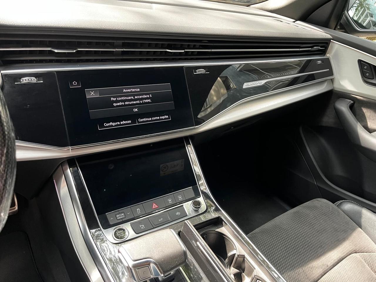Audi Q8 55 TFSI S line quattro tiptronic Sport