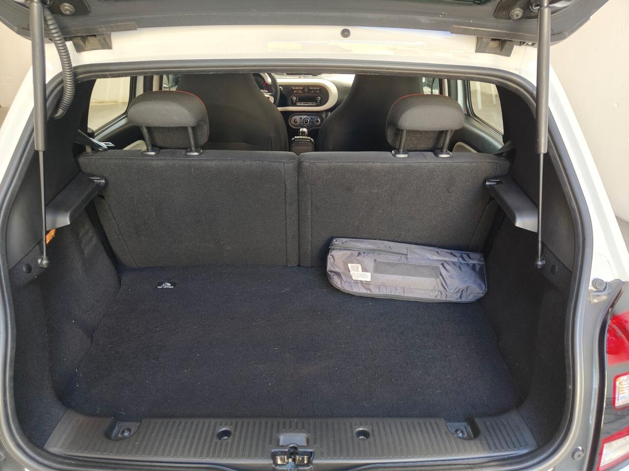 Renault Twingo Experience neopatentati