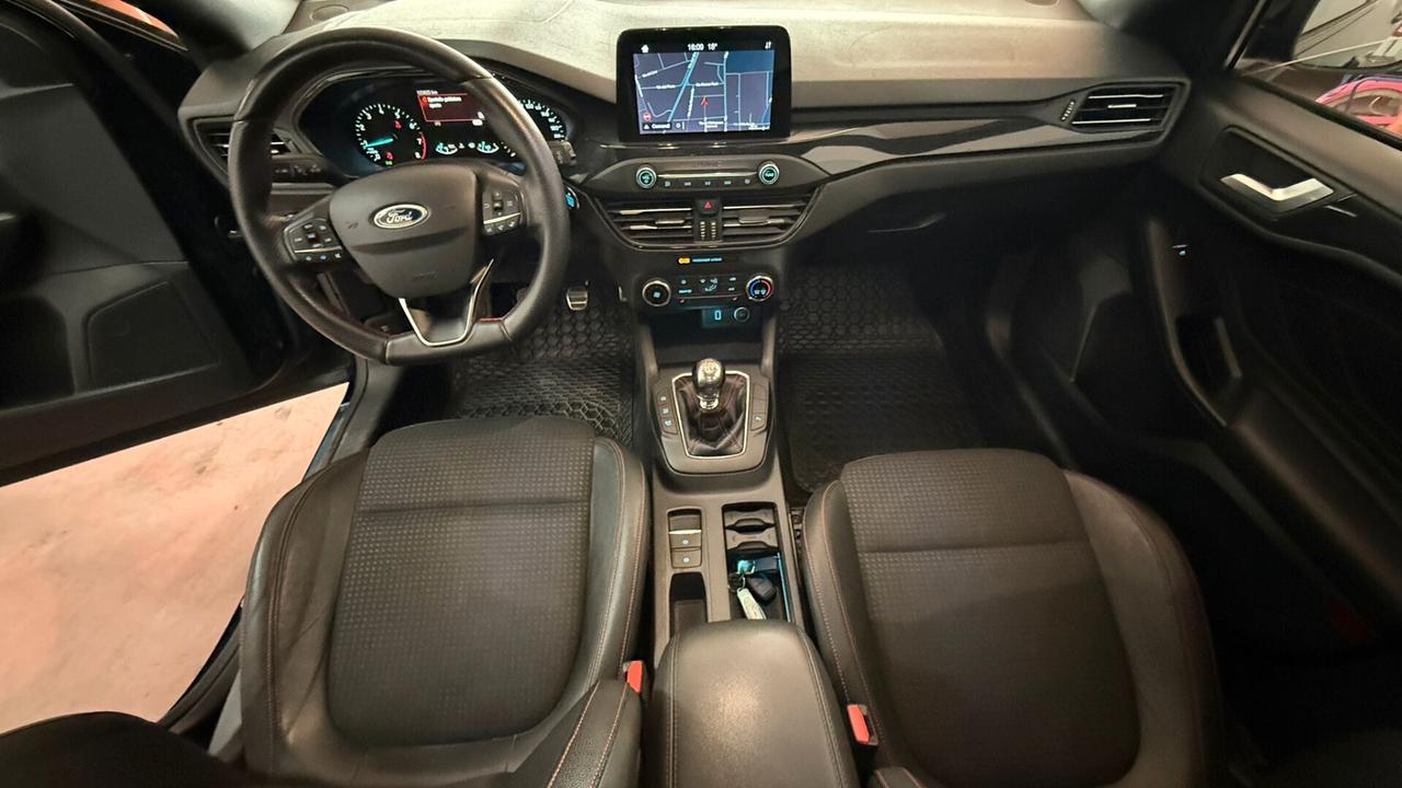 Ford Focus 1.0 EcoBoost 125 CV 5p. ST-Line pelle led navi android auto
