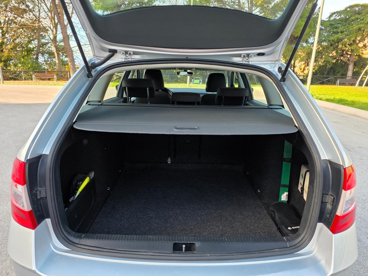 Skoda Octavia 1.6 TDI 115CV DSG Wagon