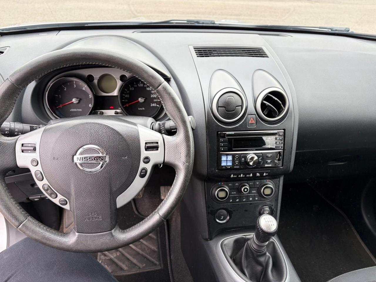 Nissan Qashqai 2.0 diesel 130.000km Tekna