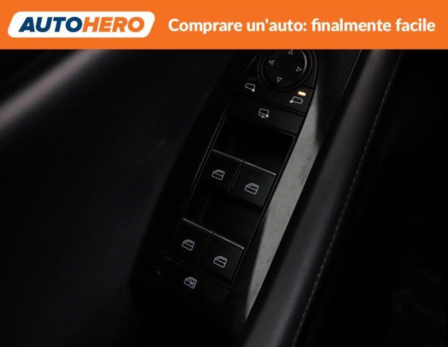 MAZDA 3 Mazda3 2.0L Skyactiv-X M-Hybrid Exclusive